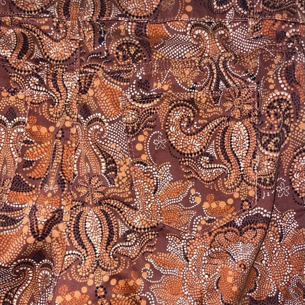 Chico’s Paisley Print High Rise Platinum Jeggings Jeans Sz 8